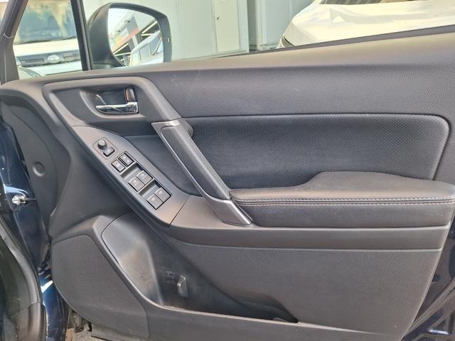 SUBARU FORESTER 2017